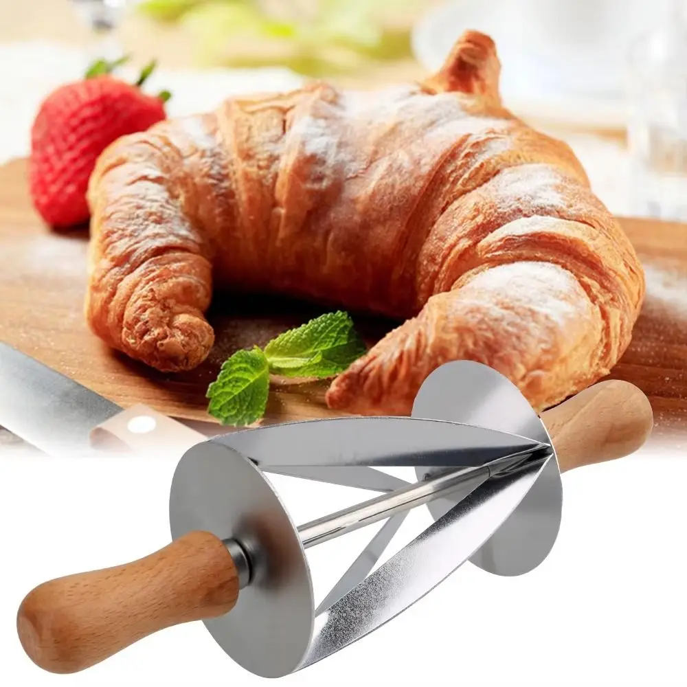 Wooden Handle Rolling Dough Cutter Big Wave Shape Wavy Slicer Rolling Croissant Cutter Household Ergonomic Handle