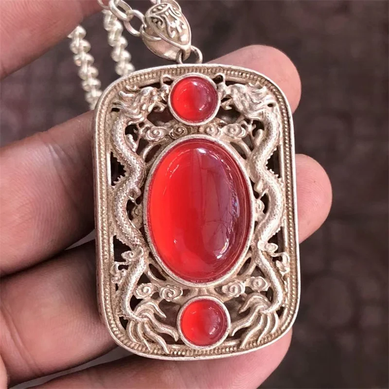 

Little Fairy/Tibetan Silver Inlaid with Red Agate Double Dragon Necklace Pendant Fashion Personalized Men and Women Couples Gift