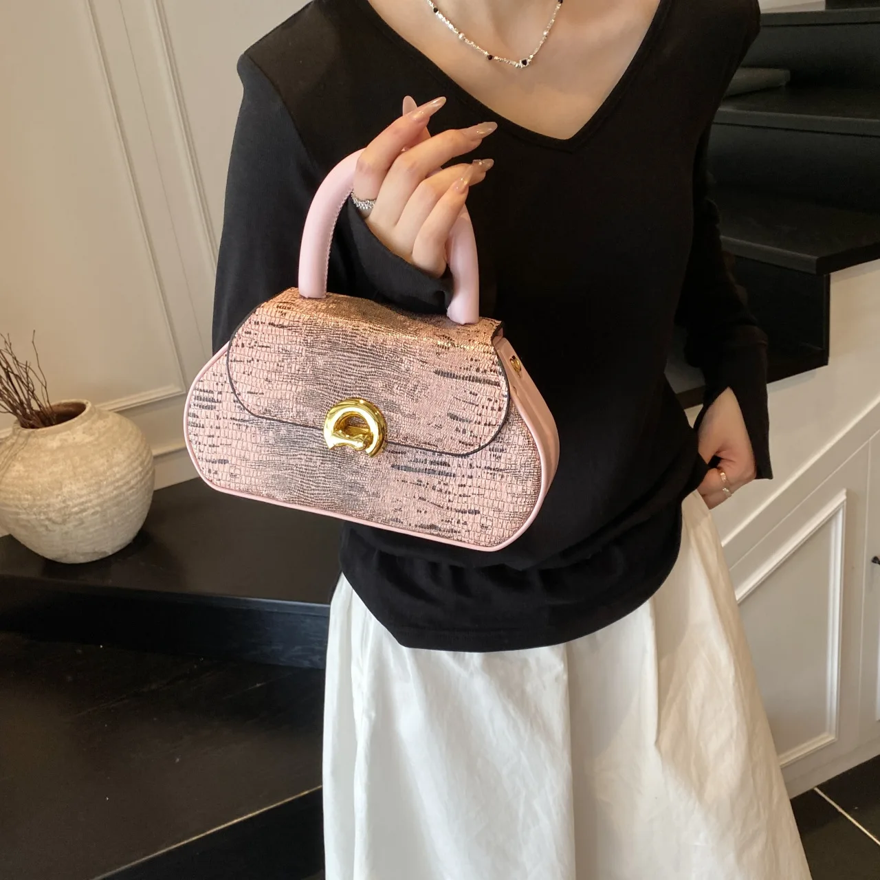 

2025 Vintage Box Bag, Fashion Top Handle Purse for Women, Chic Shoulder Tote, Structured Square Bag, Luxe Crossbody Bag​