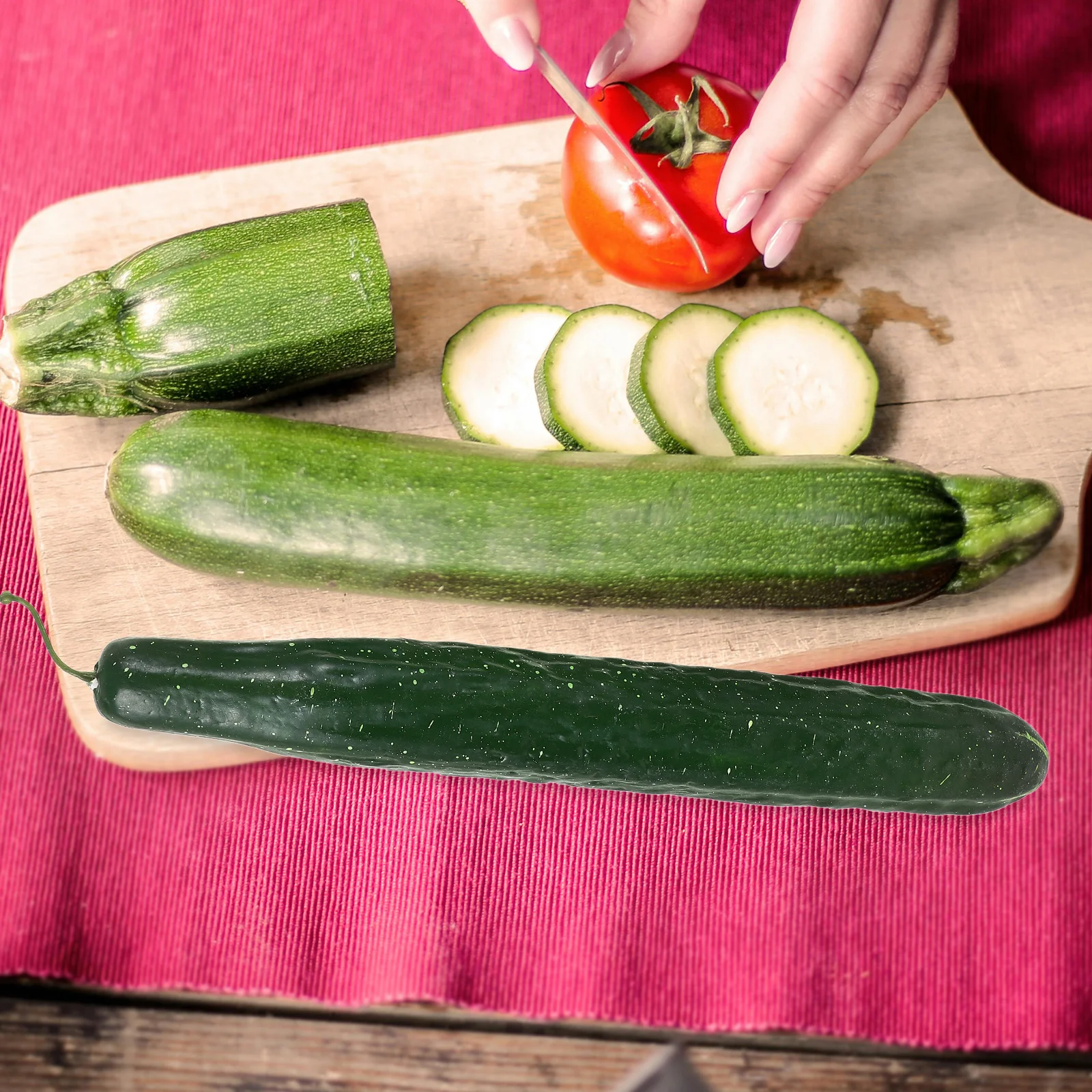 

3pcs Simulation Cucumber Realistic Artificial Food Props Plastic Kitchen Decor Vegetable Display Home Accessory Photo Model