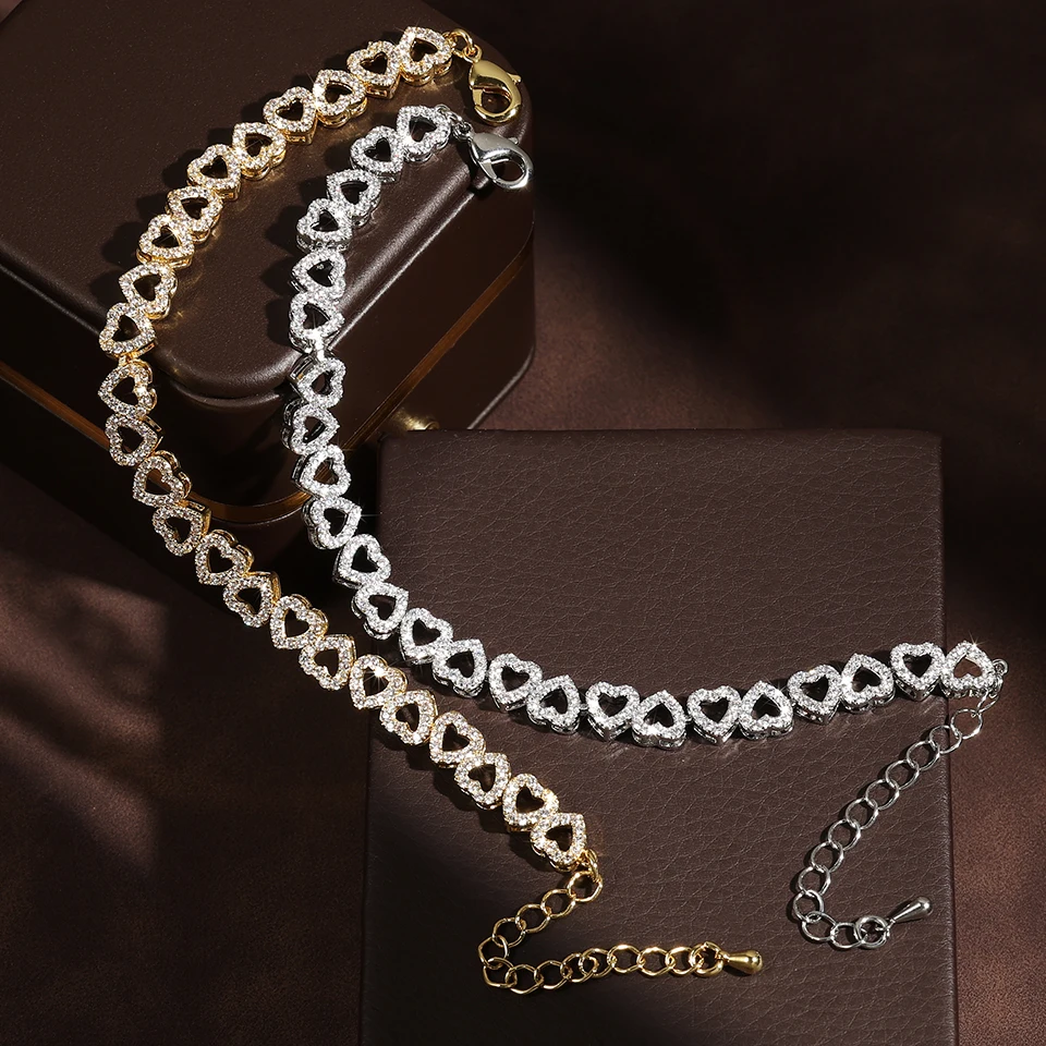 Exquisite Fashion Luxury Love Bracelet With Glittering Zircon, Suitable For Women Jewelry Dating Parties