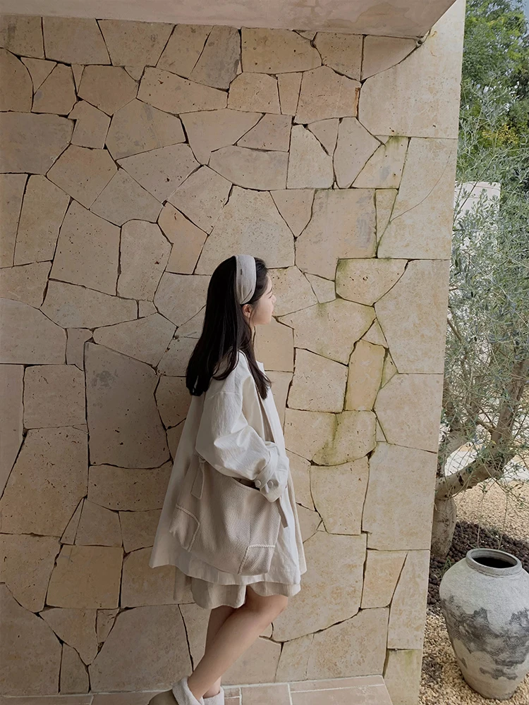 

Женская ветровка ZNG OP из объемного материала, белая, в стиле кэжуал, для города, с художественным дизайном, S...