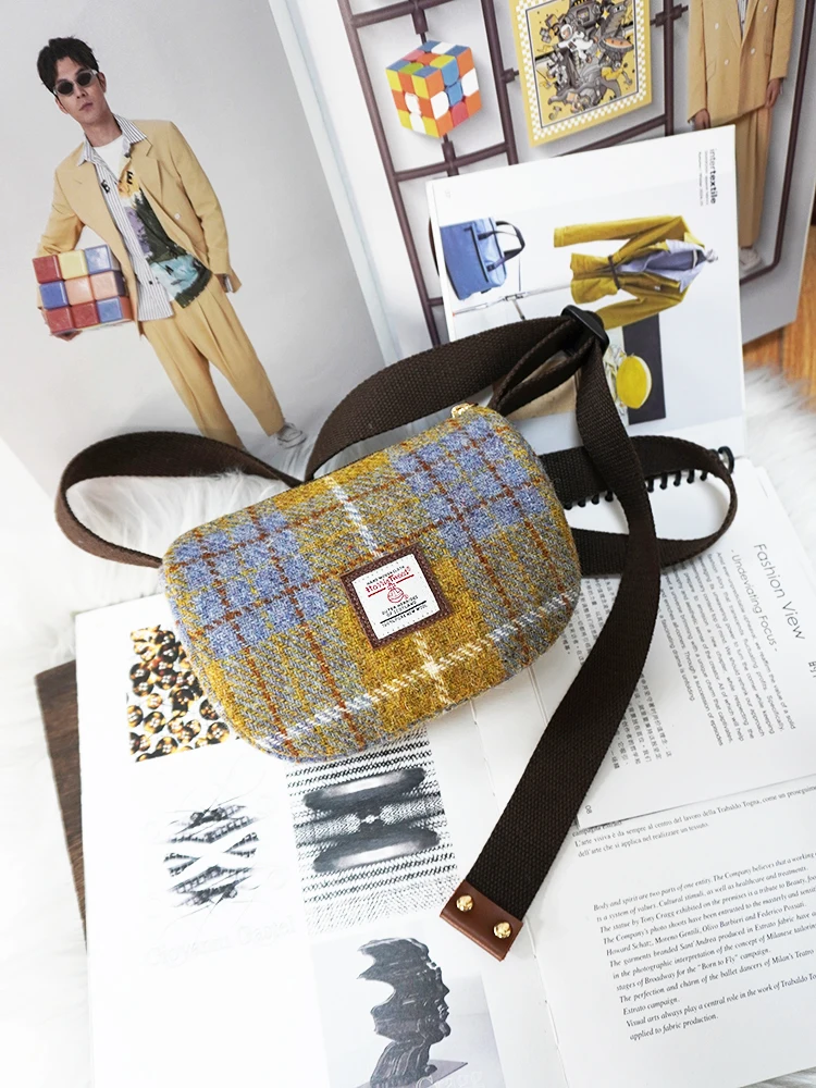 

Harris Tweed Boston Pillow Bag Women's Crossbody Plaid Bag Autumn Winter Soft Cotton Zipper Closure Commute Bag