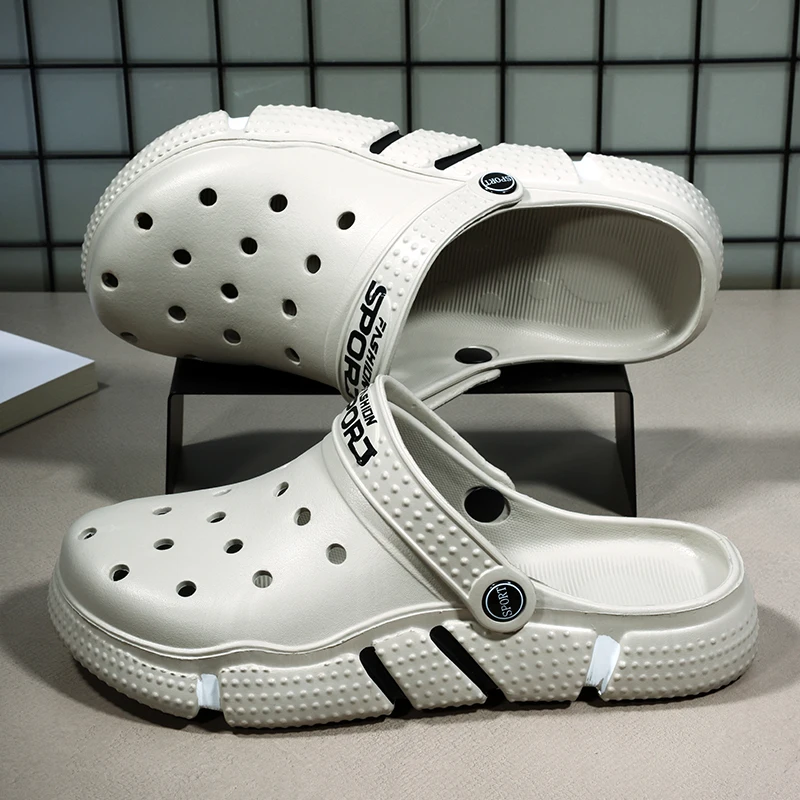 

Beach Shoes Men's Summer Ligtweight EVA Trend Home Sandals Clogs Shoes Men Baotou Slippers Outdoor Students Comfortable Sandals