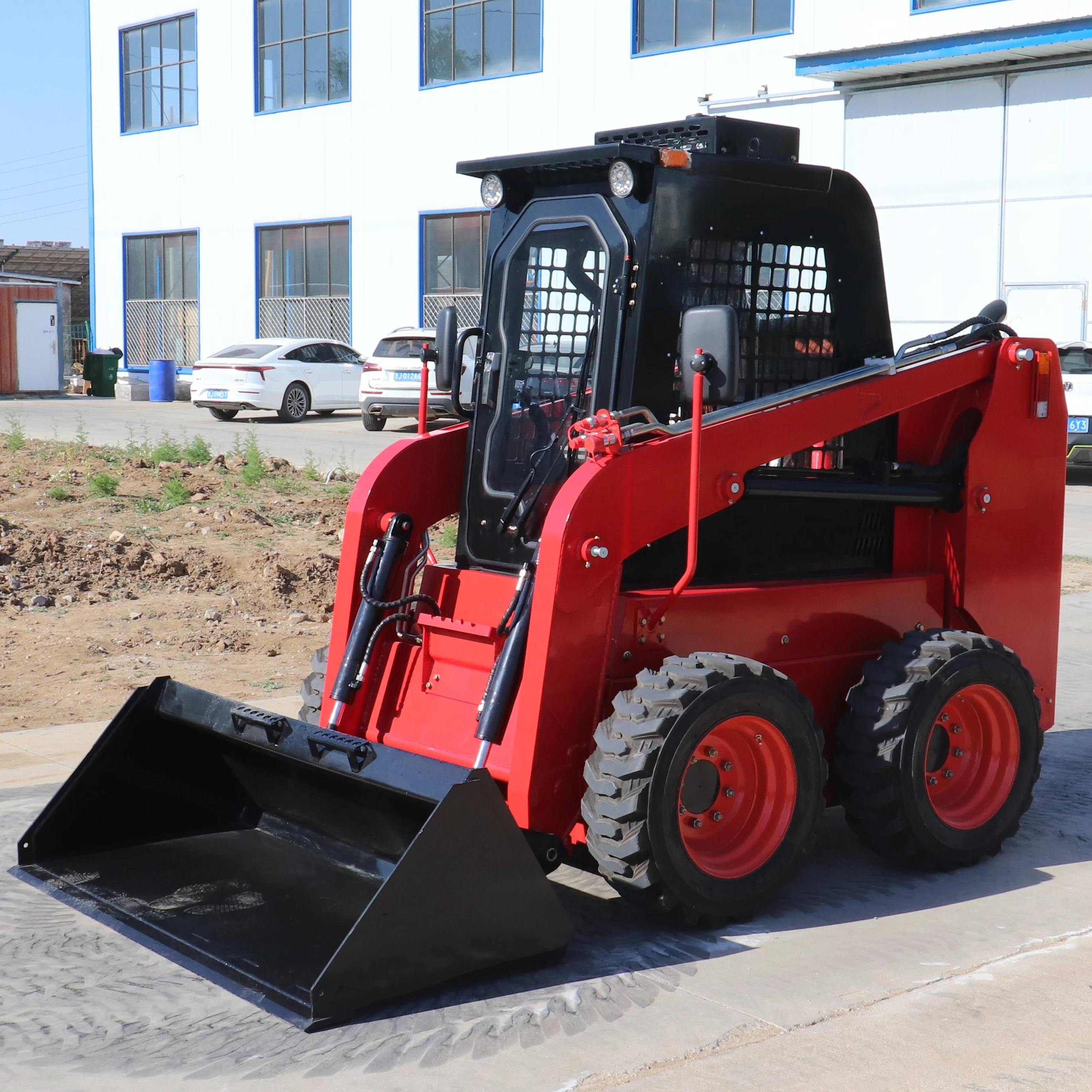 4 Wheel Drive Mini Skid Steer Loader Quick Coupler System Compact Loader For Landscaping And Earthmoving Works Implements
