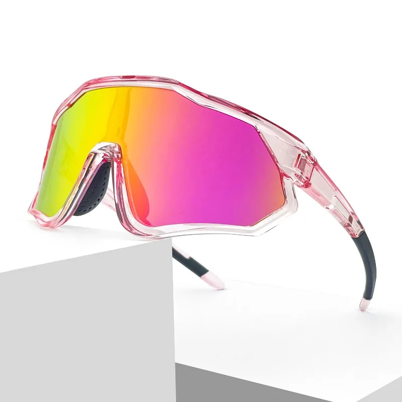

​2025 New Wide Frame Sports Goggles, Photochromic Windproof Dustproof, Anti-Fog UV400 for Cycling Skiing Trekking