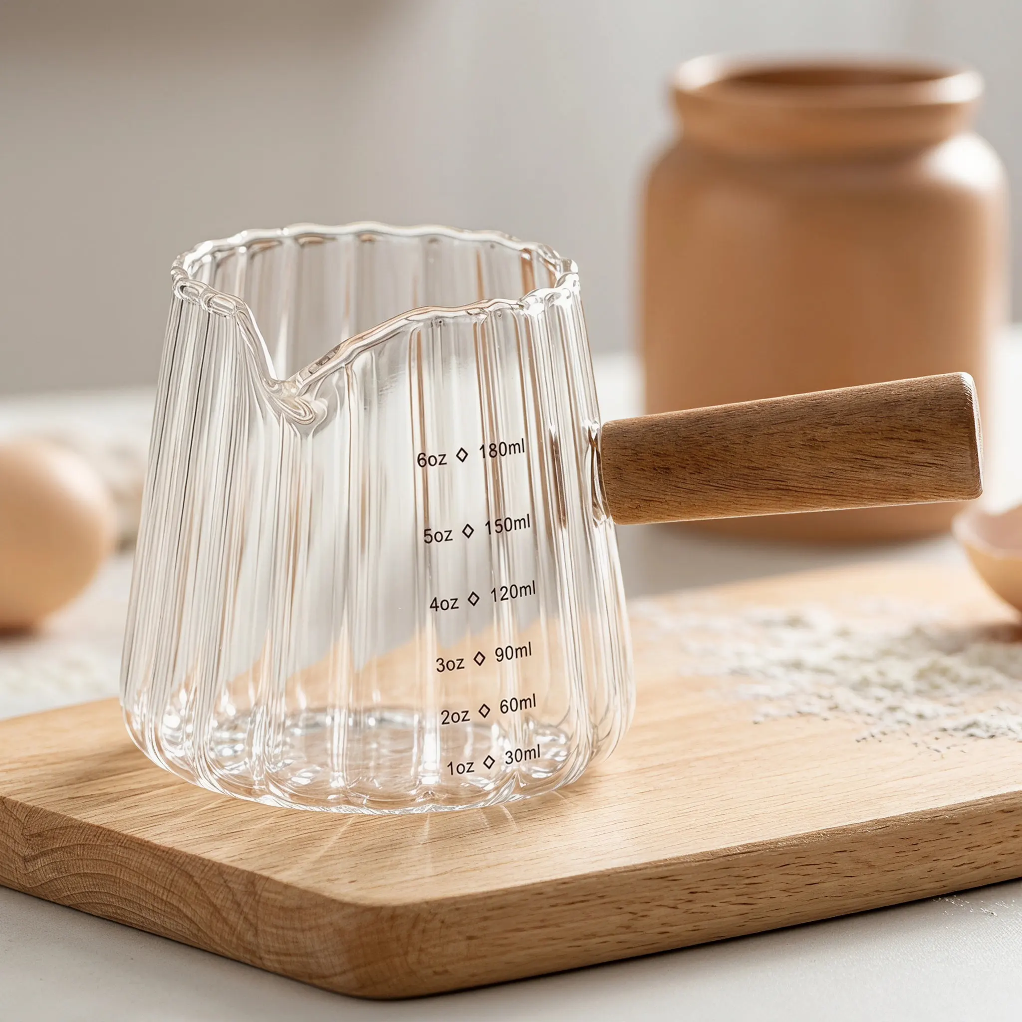 Glass Milk Measuring Cup Wooden Handle Heat Resistant Multifunction Coffee Pitcher Frothing Cream Syrup Holder Kitchen Bar Use