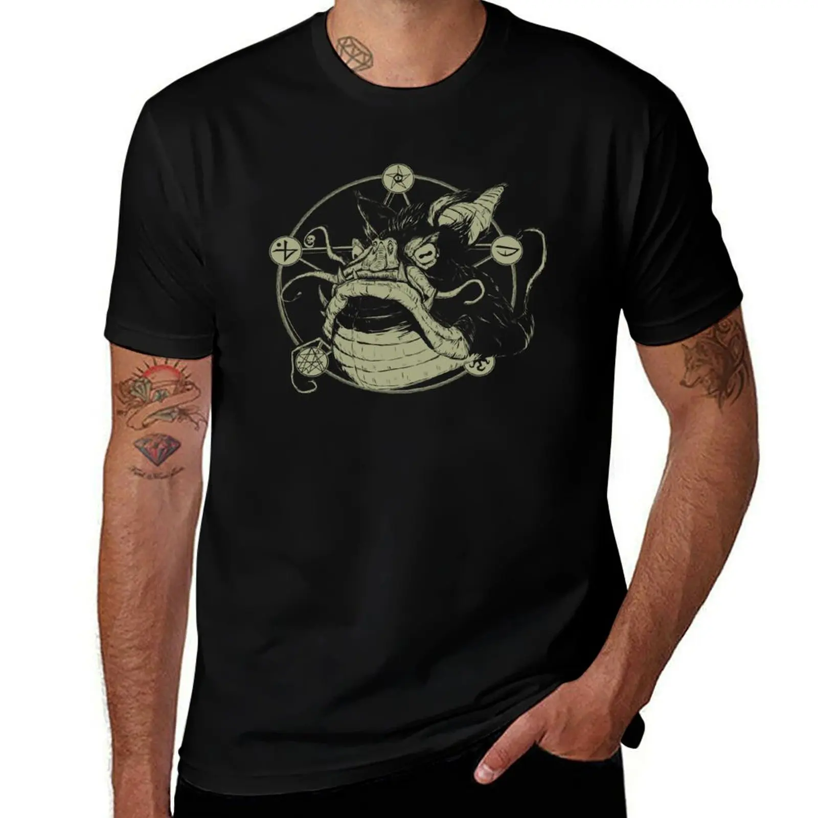 

Cthulhu 02 - Tsathoggua T-Shirt man t shirt summer black cotton t-shirt plain for man package men t shirt cotton 100% T-shirt