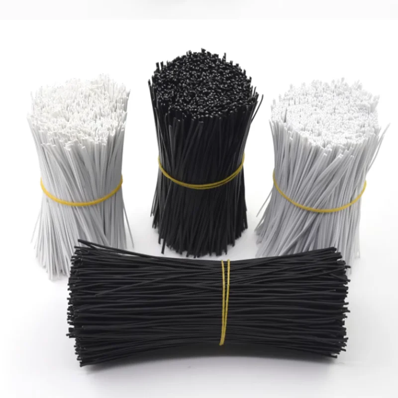 1000pcs Black White Cable Twist Ties Plastic Twist Ties with Rugged Metal Innercores Reusable Fastening Cable Cord Wire Ties