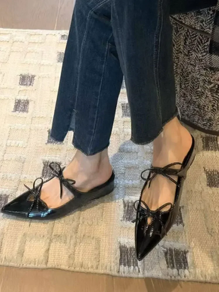 

Корейские тапочки на плоской подошве с узлом, женская летняя уличная одежда, сандалии Мэри Джейн с острым носком на низком каблуке