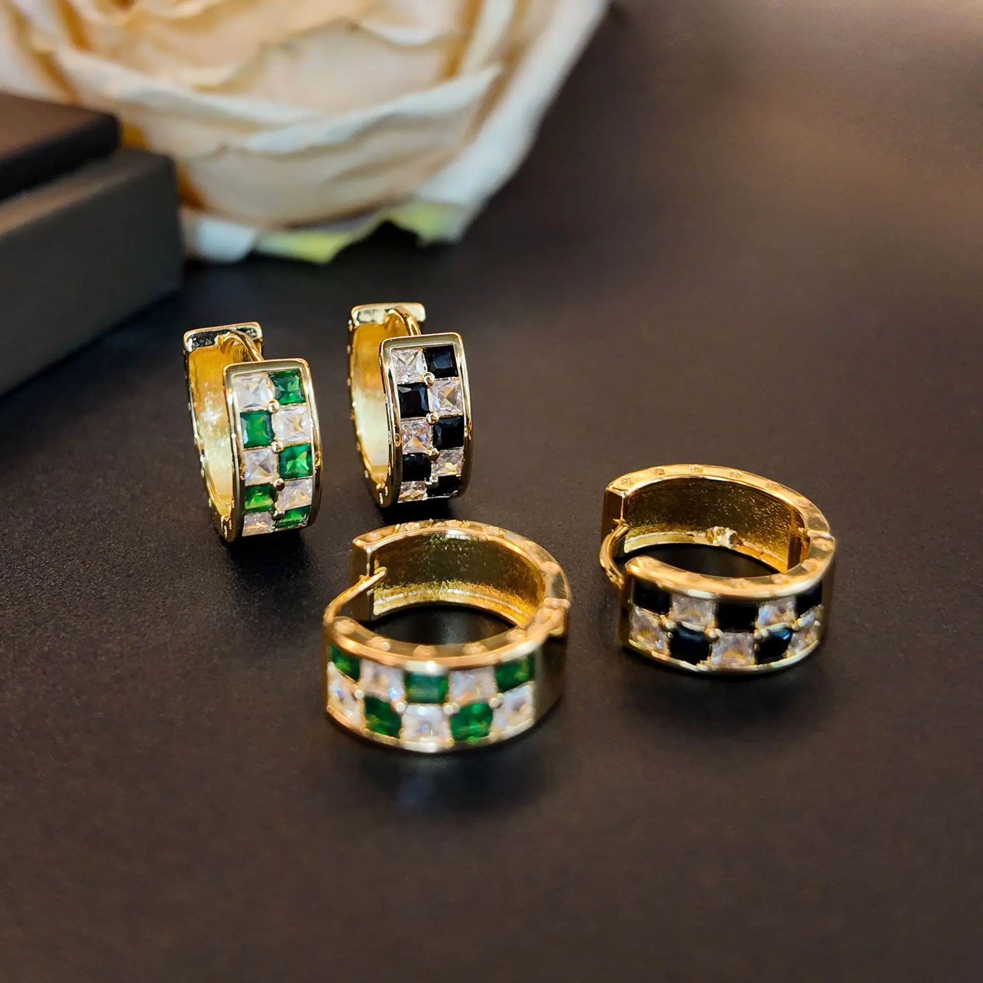 Charm Female Green Black Checkered  Zircon Earrings For Women Crystal Huggie Charming Wedding Earring Piercing Jewelry Gifts