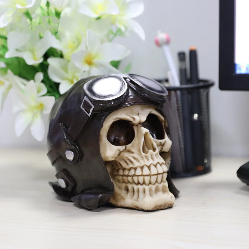 

Aviator Skull Ornament Human Head Skull Statue for Home Decor Resin Figurines Halloween Decoration Sculpture Model Crafts