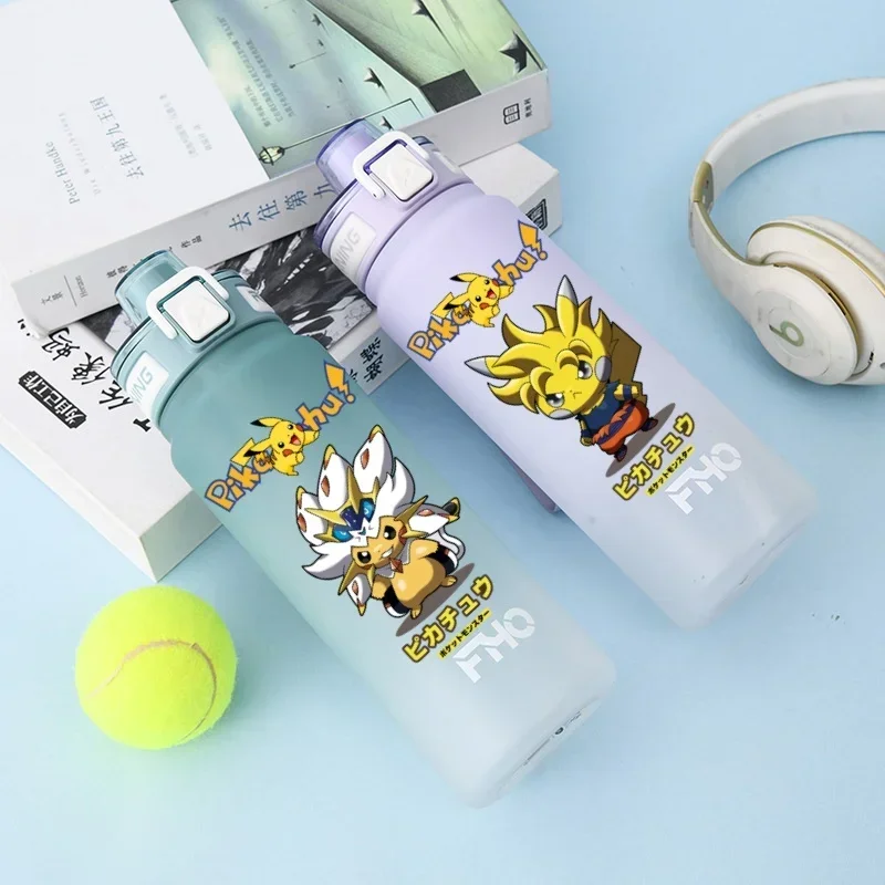 Pokémon 750ml Plastic Anti-drip Water Bottle for Fitness and Sports Drinking Pikachu Children and Students Large Capacity