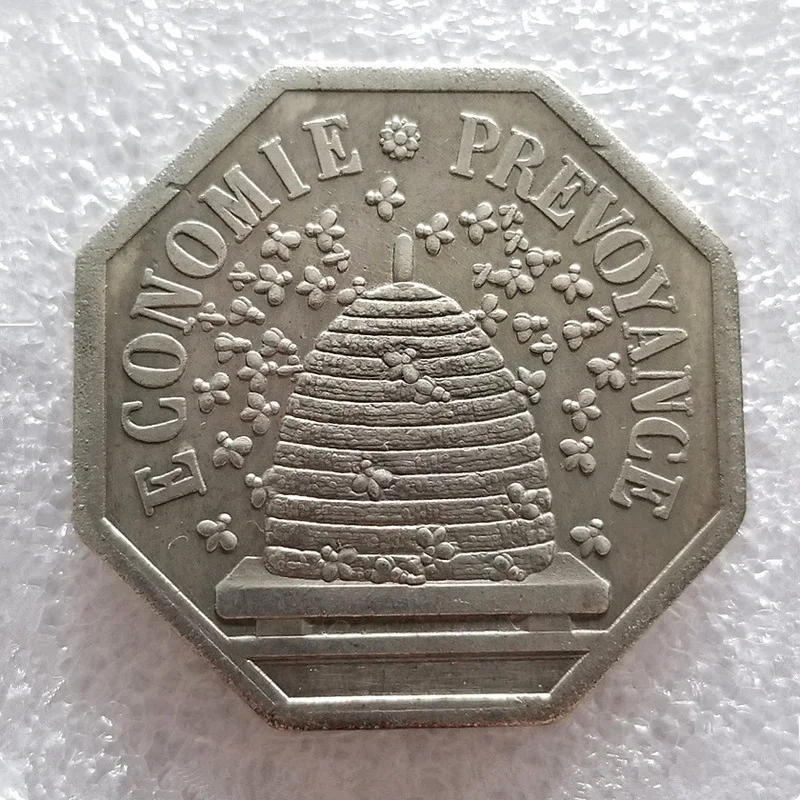 Antique-style replica of an octagonal bronze commemorative medal#T2200