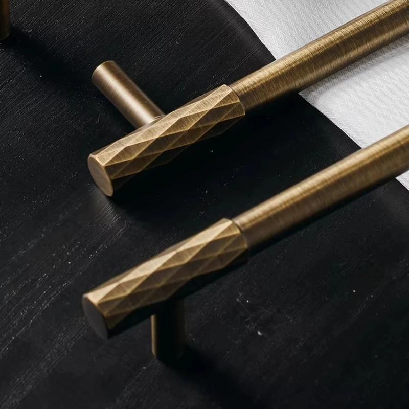 Messing-Schranktürgriff aus massivem, reinem Kupfer, Kleiderschrank-Schubladenknopf im französisch-amerikanischen Luxus-Stil, Küchenbeschlag, Möbelgriff – Detail 4