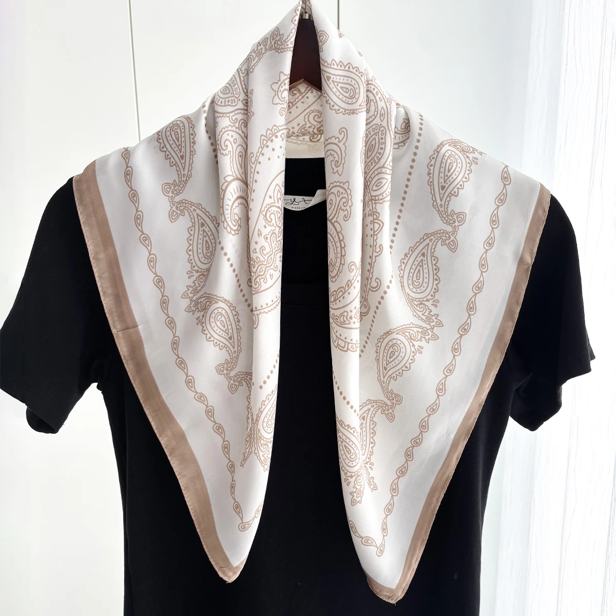 1PC Solid Color Square Scarf Women Luxury Beach Scarf Fashion Lady Hair Head Bandana Wraps Female Neckerchief Hijab Shawl