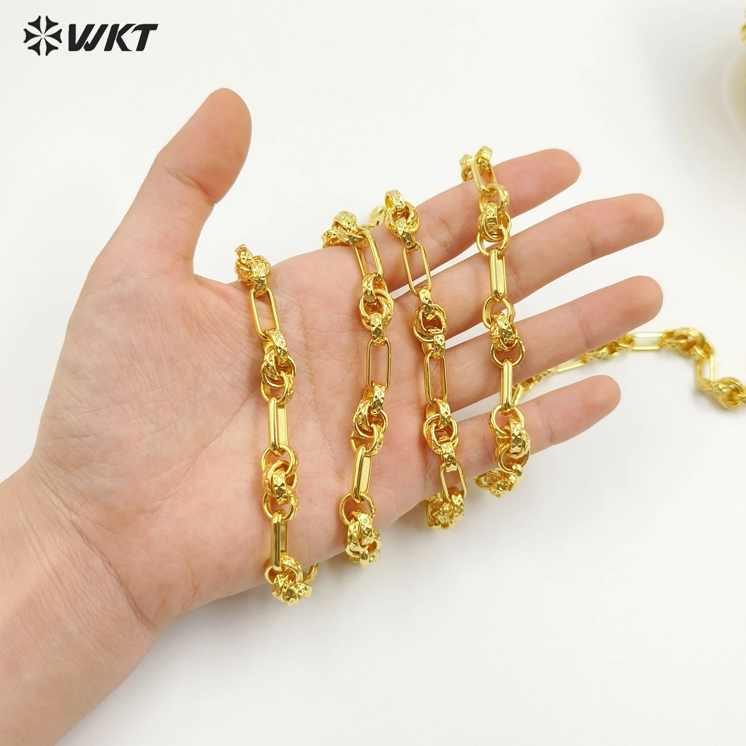 

WT-BC246 Поставщики оптом Ожерелье Металлическая цепочка ручной работы с 18-каратной позолоченной круглой и прямоугольной формы Специальный дизайн