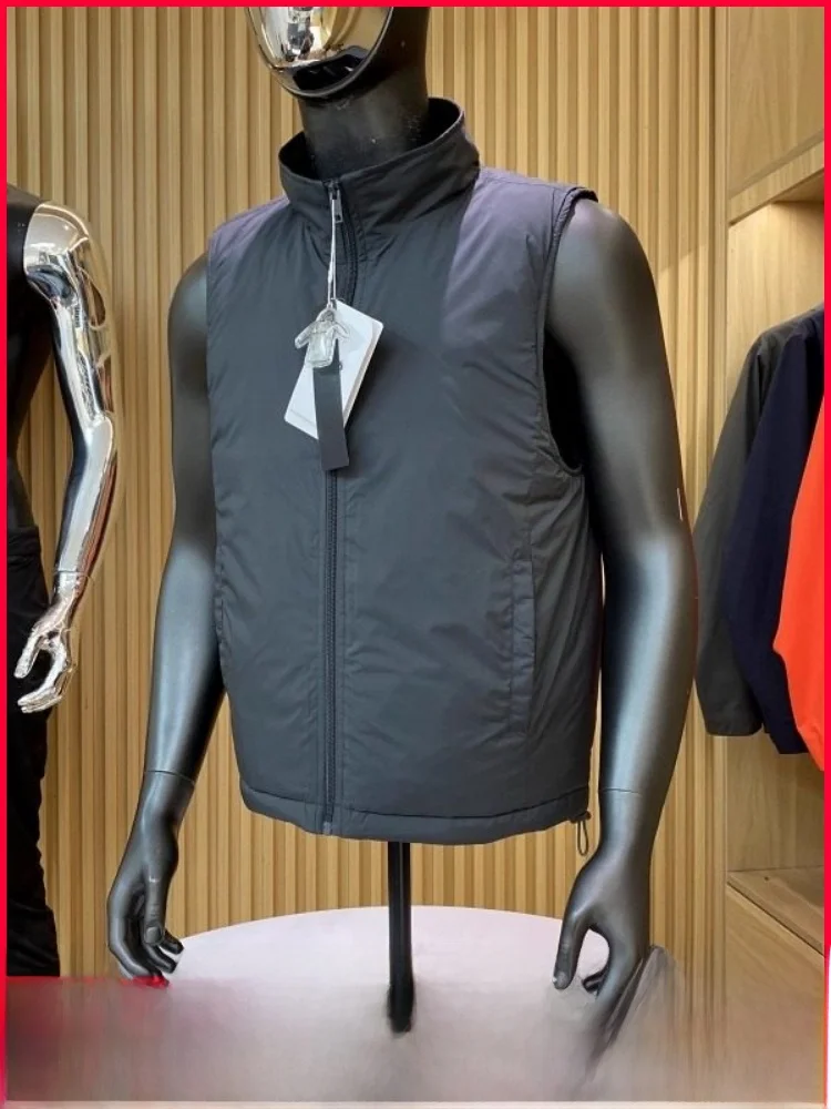 

Heavyweight New Winter Men's Outdoor Vest Du down Stand Collar Lightweight Warm Windproof Jaet Polyester Fiber Zipper Clo...