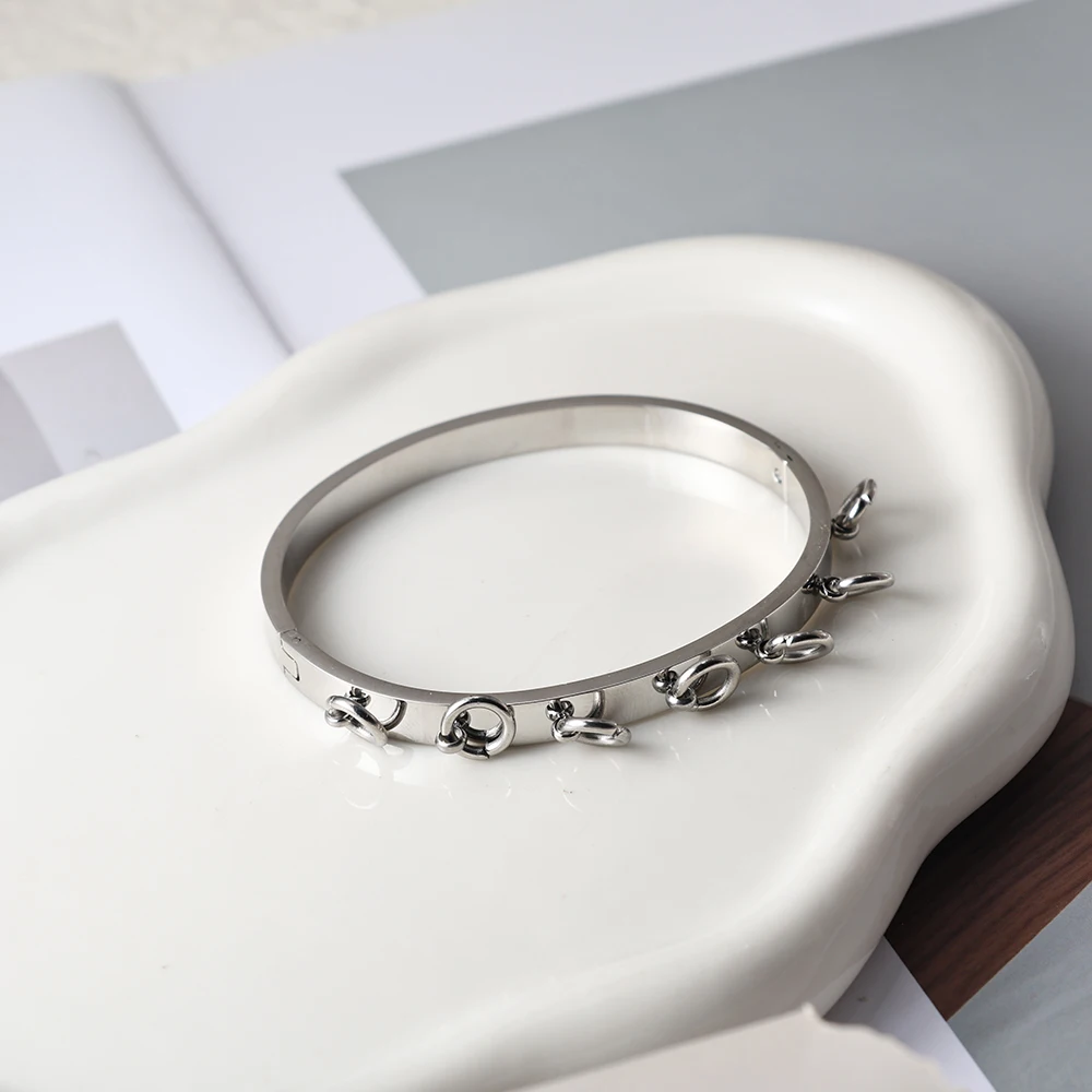 Рисунок 4 - Браслет для женщин