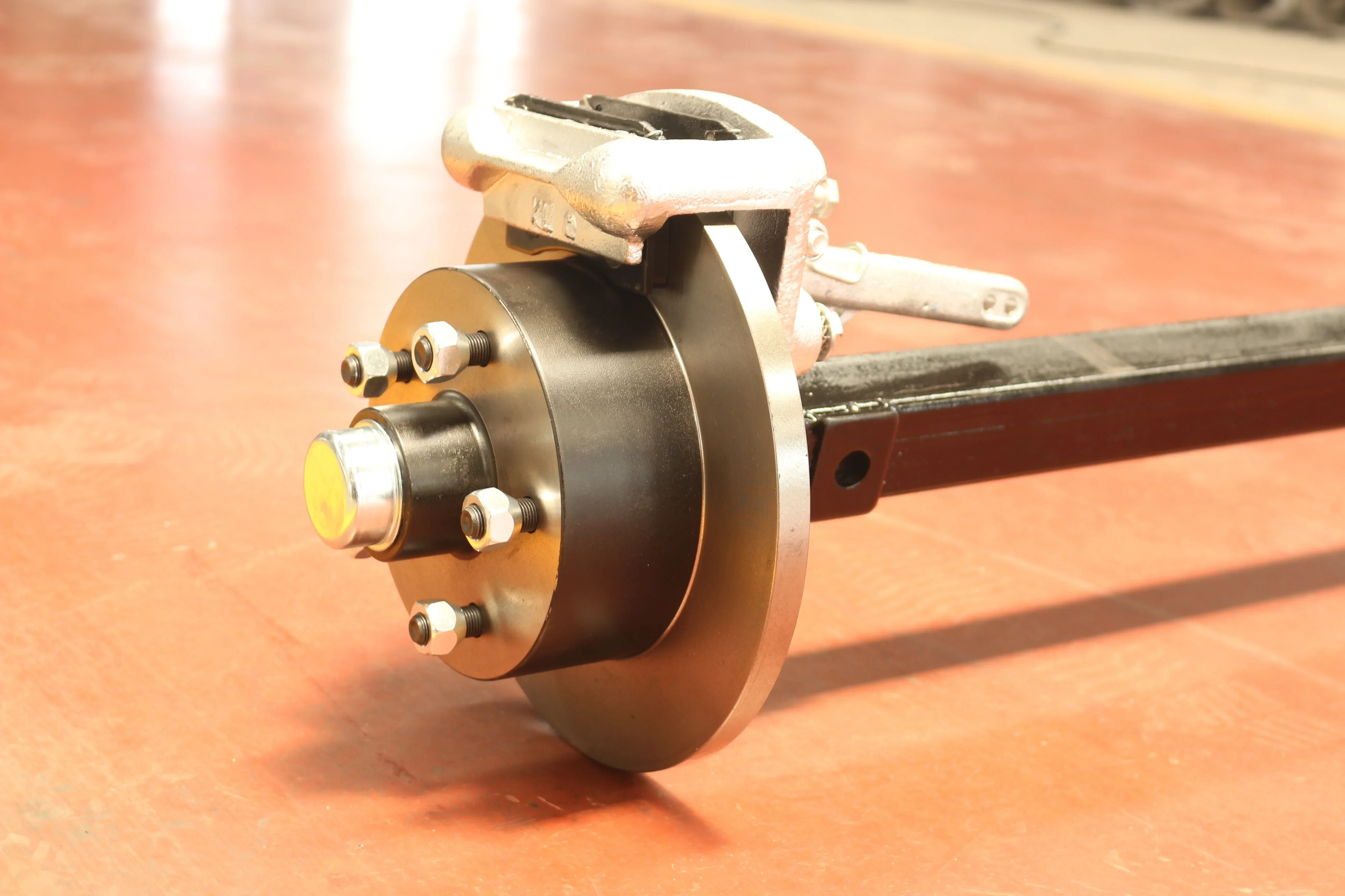 Australia Market Hot Sale 1500KG Trailer Axle With Mechanical Disc Braked 5 Bolts