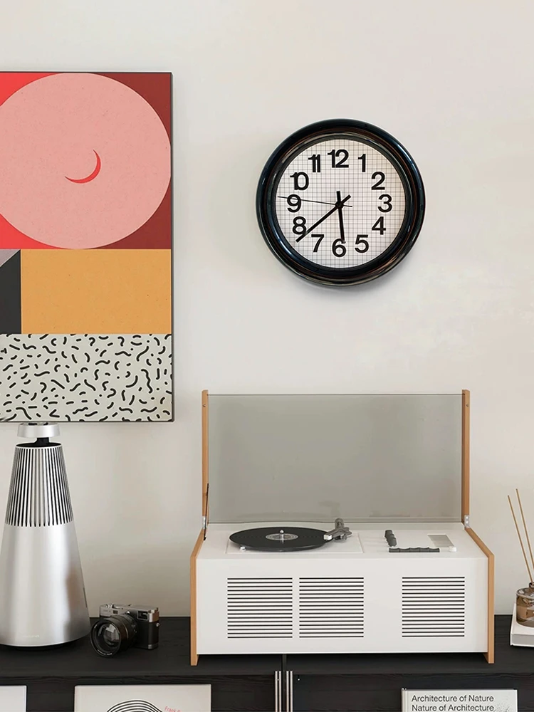 

Настенные часы с округлостью для домашнего интерьера, креативные часы для украшения стены знаменитостей в Интернете