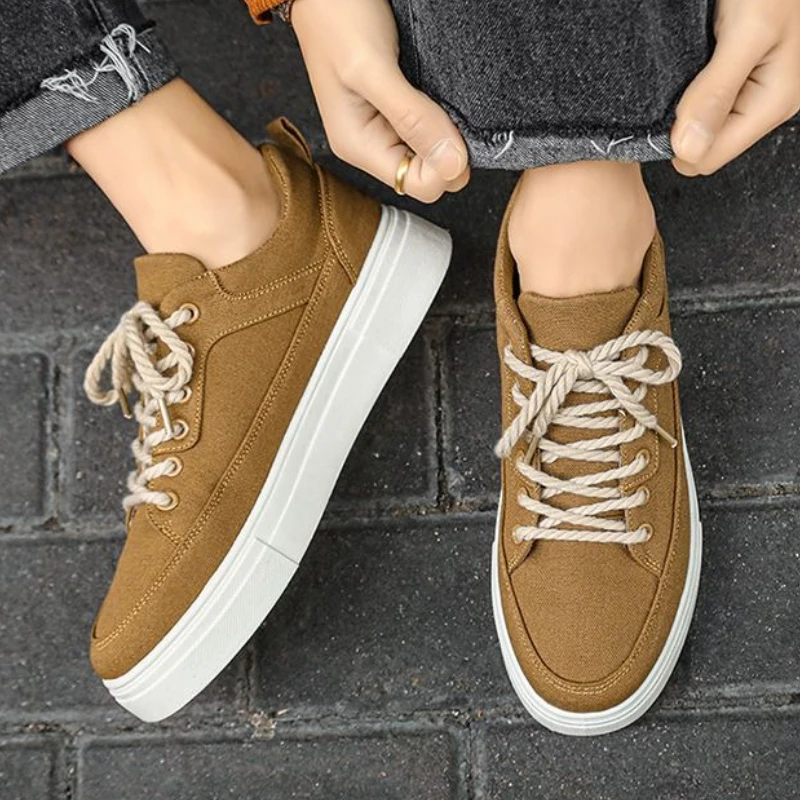 

Мужская обувь для молодых студентов, нескользящая мужская повседневная обувь на шнуровке, мода 2025 года, работа на распродаже, кроссовки, дизайнерские роскошные кроссовки для отдыха в стиле ретро