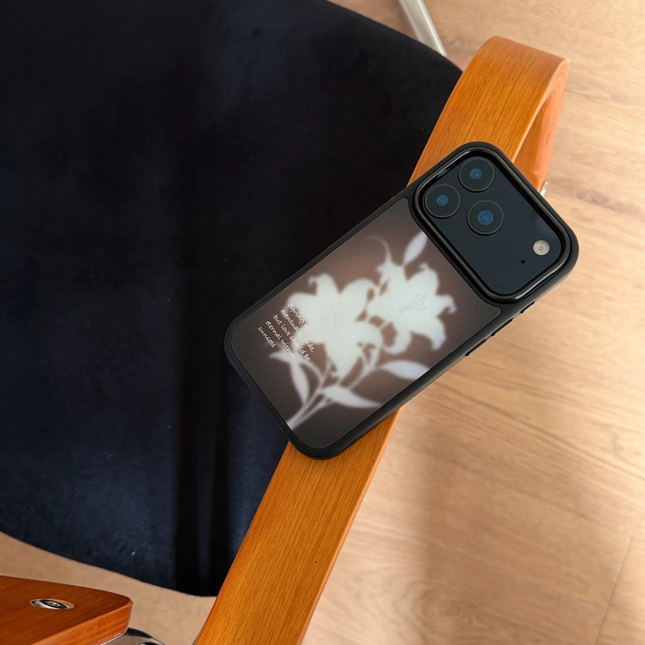 Shockproof Black Flower INS Style Phone Case For iPhone 17 16 15 14 Pro ProMax 13 Soft Case Protective Cover