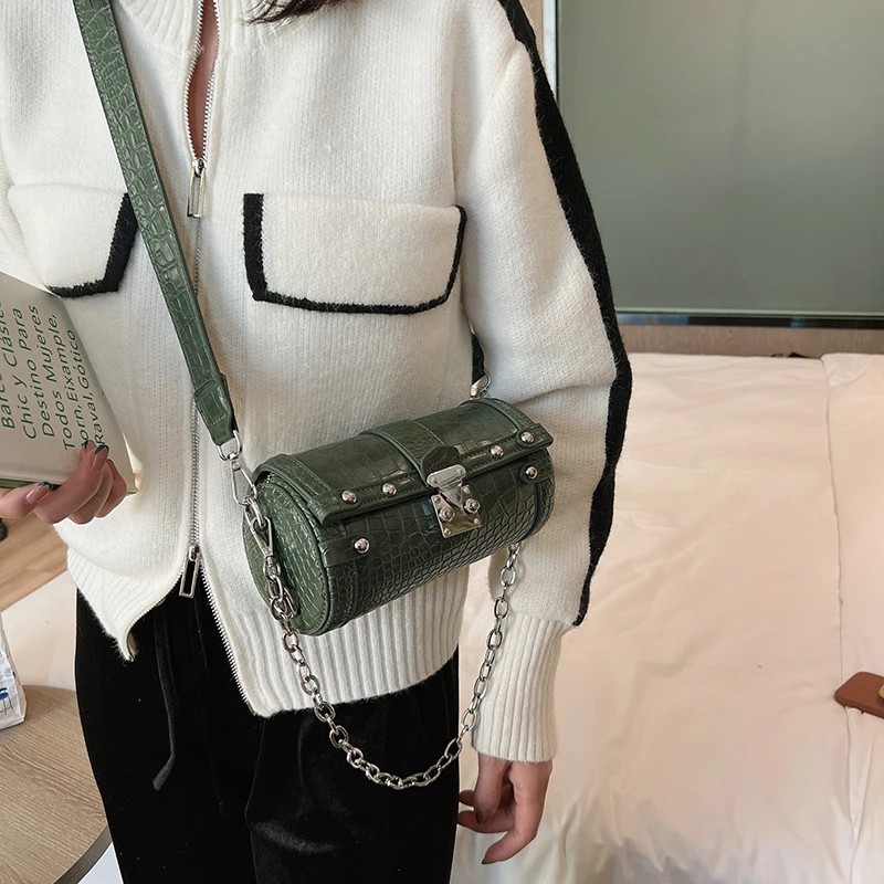 Brand Retro Cylindrical Bag Crocodile Print Shoulder Bags for Women Chain Crossbody Bag Designer Lock Handbags and Purses Female