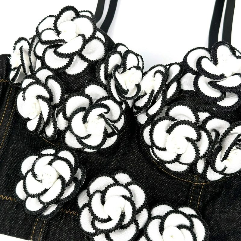 New Fashion Women's Hand-stitched Beaded Floral Embellishments High-end Sensual Sexy Top Denim Fishbone Corset 2026 Summer