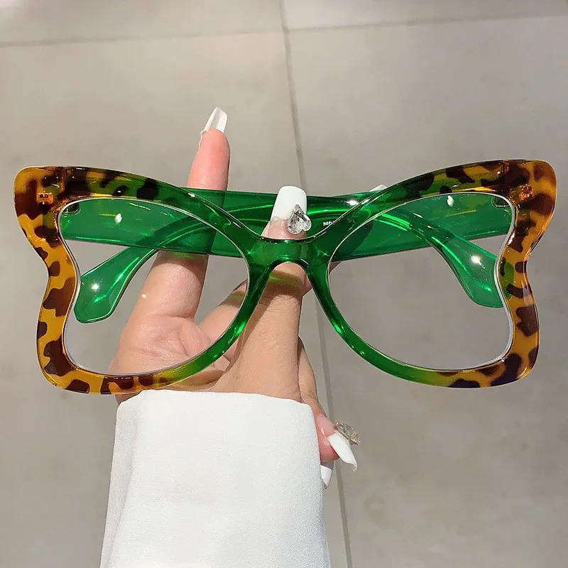 Oversized Butterfly Sunglasses Women For Female Fashion Luxury Brand Designer Vintage Punk Popular Big Frame Sun Glasses UV400