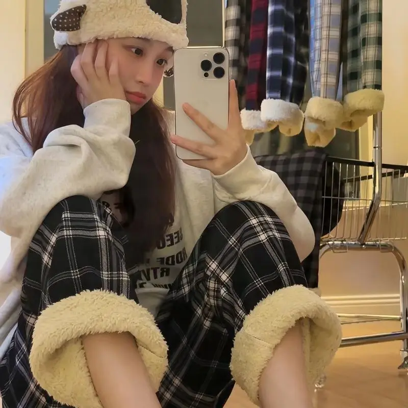 Gewatteerde verdikte wijde pijpen broek Winter lamswol geruite broek Vrouwelijke hoge taille Casual rechte broek