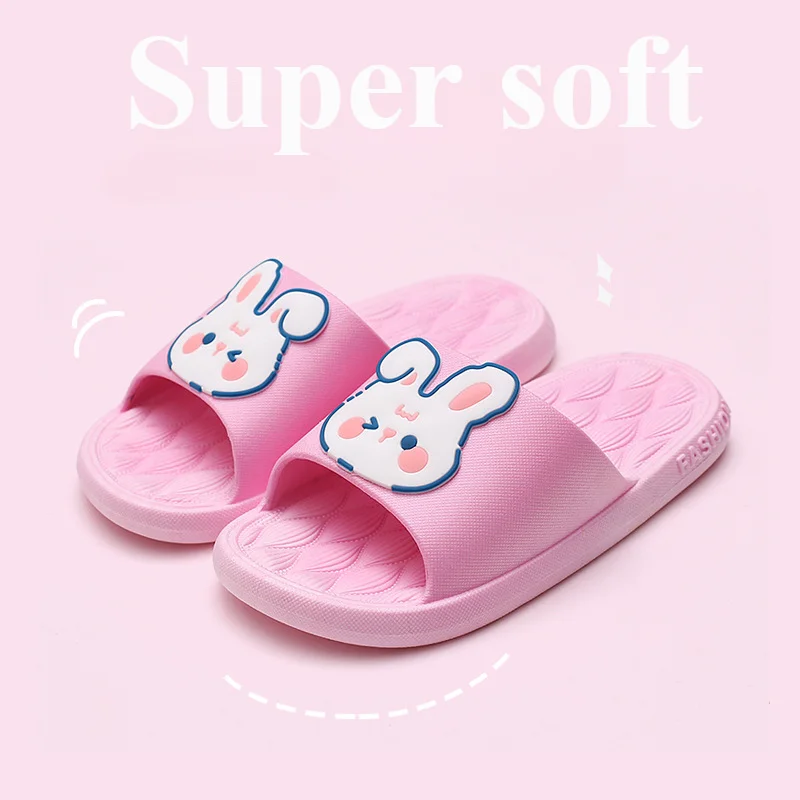 New slippers for summer women\'s outdoor wear, flat bottomed indoor home shower, small and cute parent-child cartoon slippers