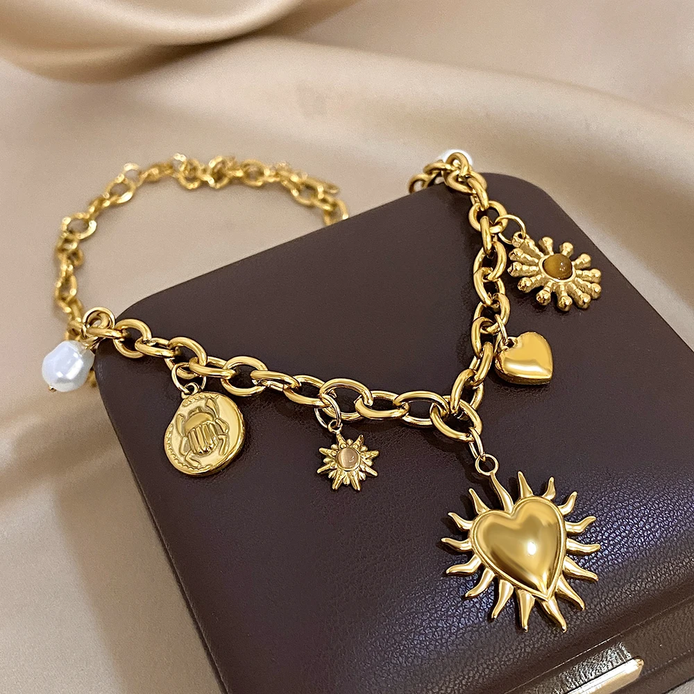 Vintage Chunky Golden Thick Chain Stainless Steel Charm Necklace Statement Chic Sun Heart Shaped Pendant Fashion Jewlery Gift