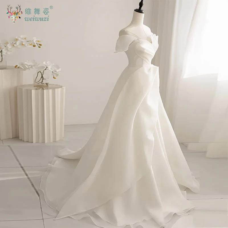 Style français charmante robe de bienvenue de mariage à épaules dénudées robe de bal Simple robe de mariée légère vêtements de photographie de Studio