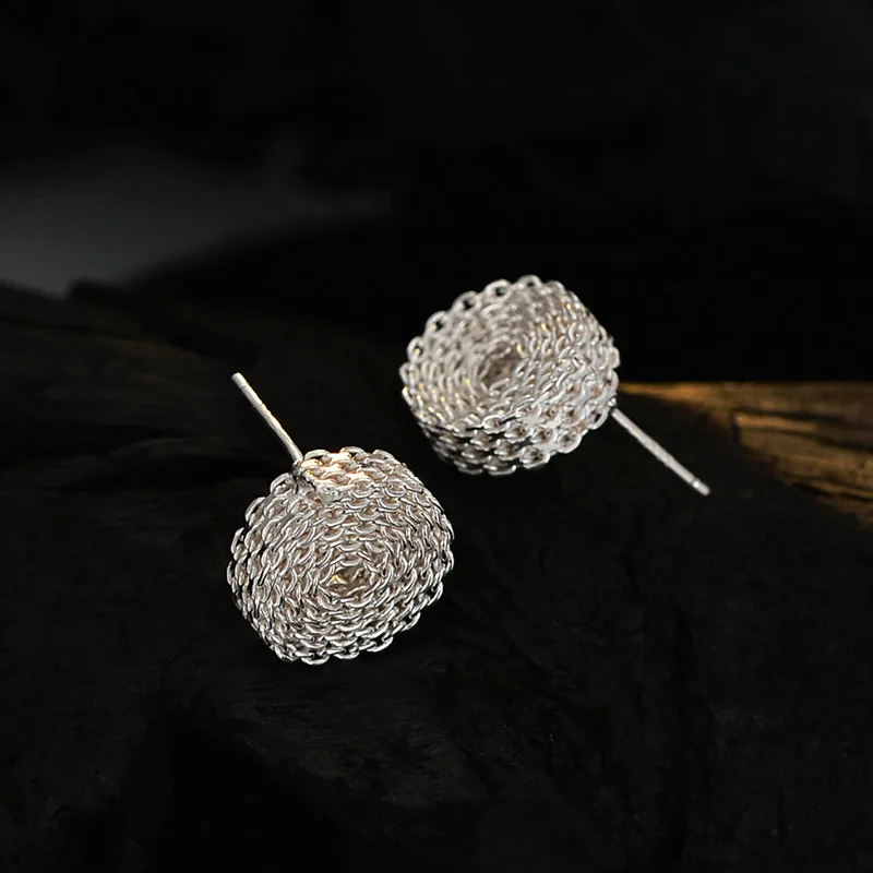 Small Group Designer Handmade Dough Twists Earings 925 Sterling Silver Earrings Women Simple and High-level Sense Fine Jewelry