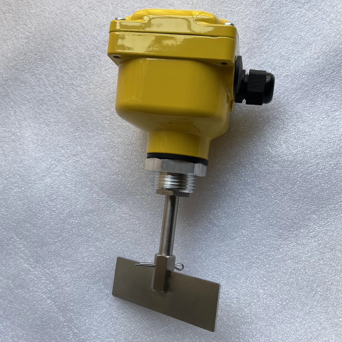 

Прямая продажа с фабрики, датчик обнаружения твердого порошка, вращающееся лезвие, поворотный мини-лопастной переключатель уровня, компактный датчик уровня