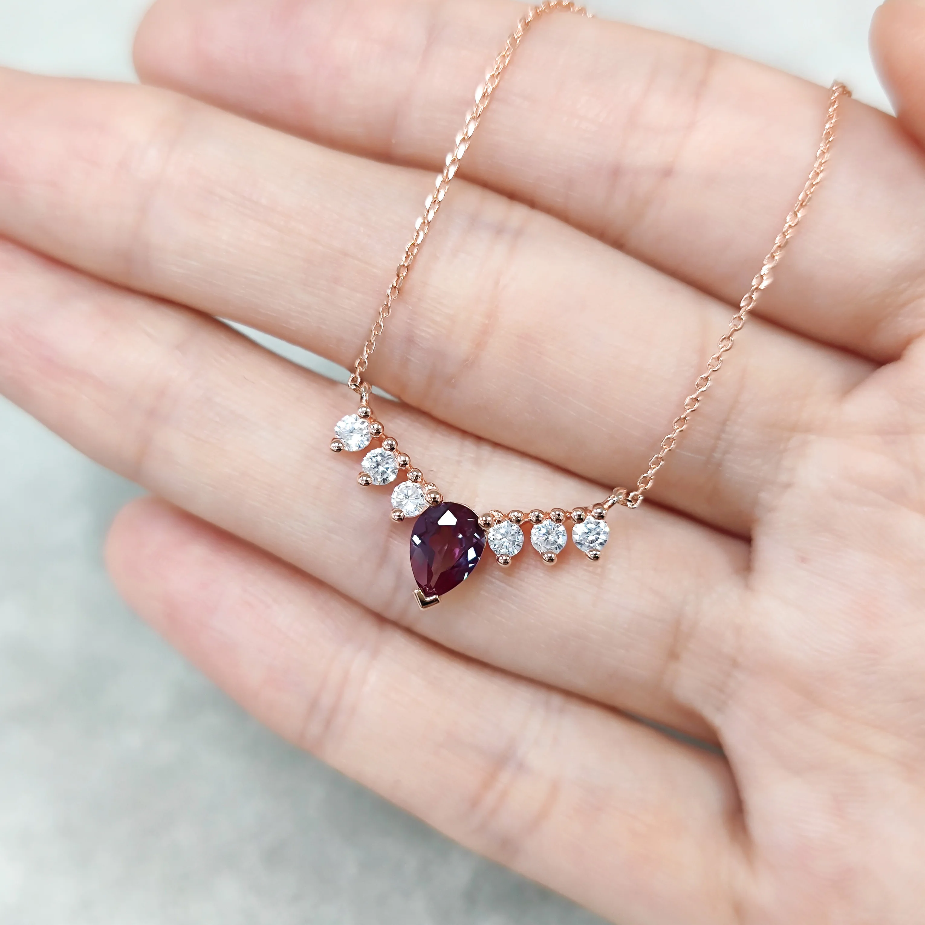 GEM'S BALLET Pear Cut 5x7mm Lab Color Change Gemstone Pendant 925 Sterling Silver Kite Alexandrite Necklace Gift For Her