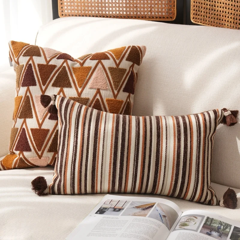 Retro Brown Geometric Pillows Luxury Simple Cushion Case Classical Decorative Pillow Cover For Sofa Chair Home Decorations