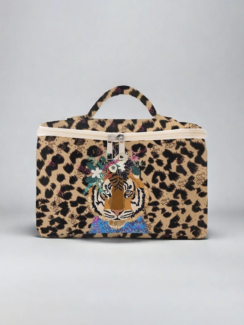 1pc，Tiger pattern printed portable travel cosmetics, large capacity travel storage bag, cute and fashionable makeup bag