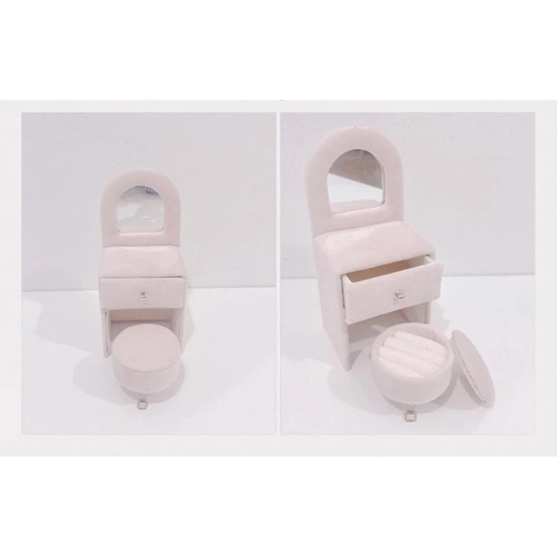 

Fashionable Jewelry Organizers Jewelry Holder Sofa Shaped Small Jewelry Box Plush Texture Perfect Gift for Women Girls