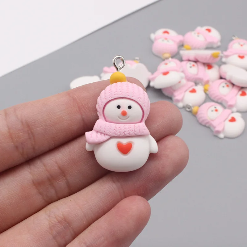 

10Pcs 3D Cute Mini Cartoon Christmas Snowman Resin Charms for Kids Christmas Decoration 2025 New Year Bag Earrings Pendants