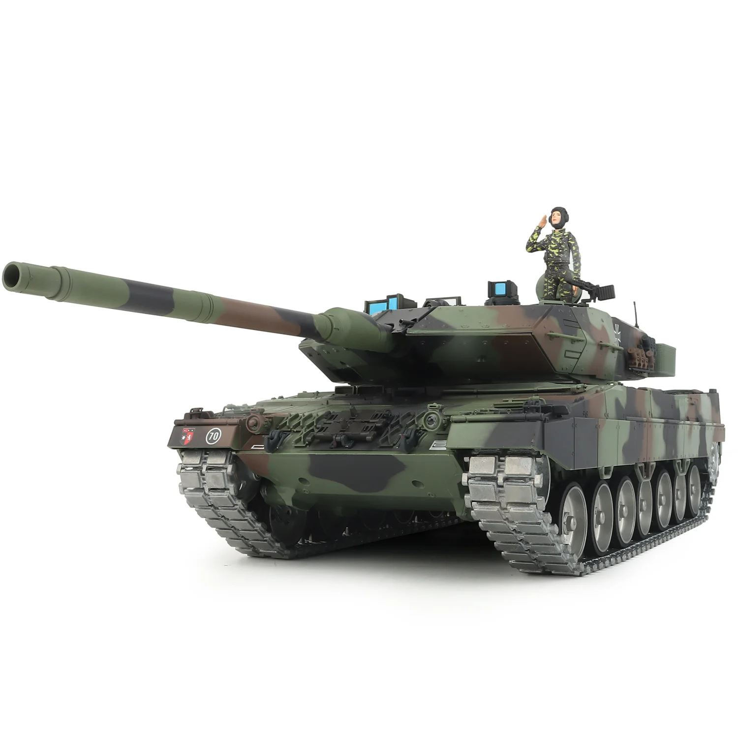 Heng Long rc tanks 1/16 German Leopard2A6 tank Model(Metal Road Wheel & Track & Gun canal)(360-Degree Rotating Turret)