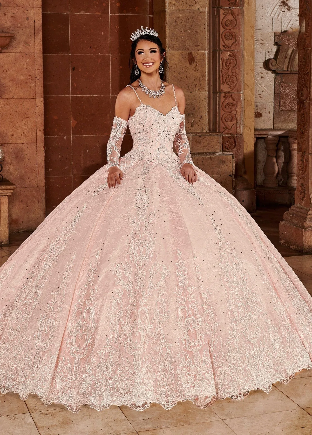 Pink Charro Quinceanera Dresses Ball Gown Spaghetti Straps Appliques Lace Beaded Puffy Mexican Sweet 16 Dresses 15 Anos