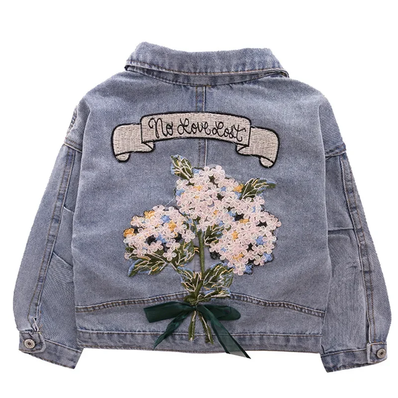 Spring and Autumn 2023 new style cute and comfortable vintage flower denim jacket for children\'s personality jacket