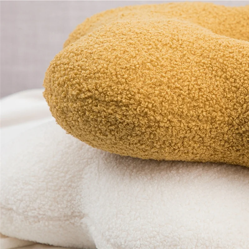 B23B 1개 북유럽 바람 베개 플러시 소파 거실 침대 옆 쿠션 베이 창 베개 짙은 녹색