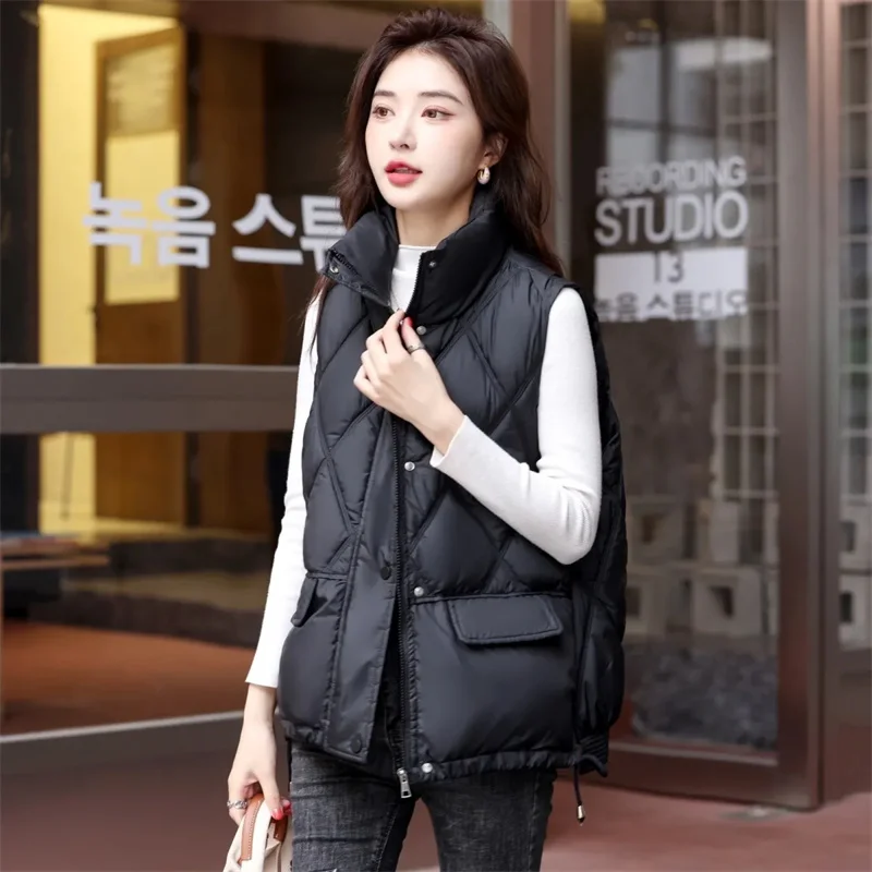 Fashion Vest Women Fall/Winter 2024 New Korean Waistcoat Loose and Slim Stand Collar Short Sleeveless Vests Coat