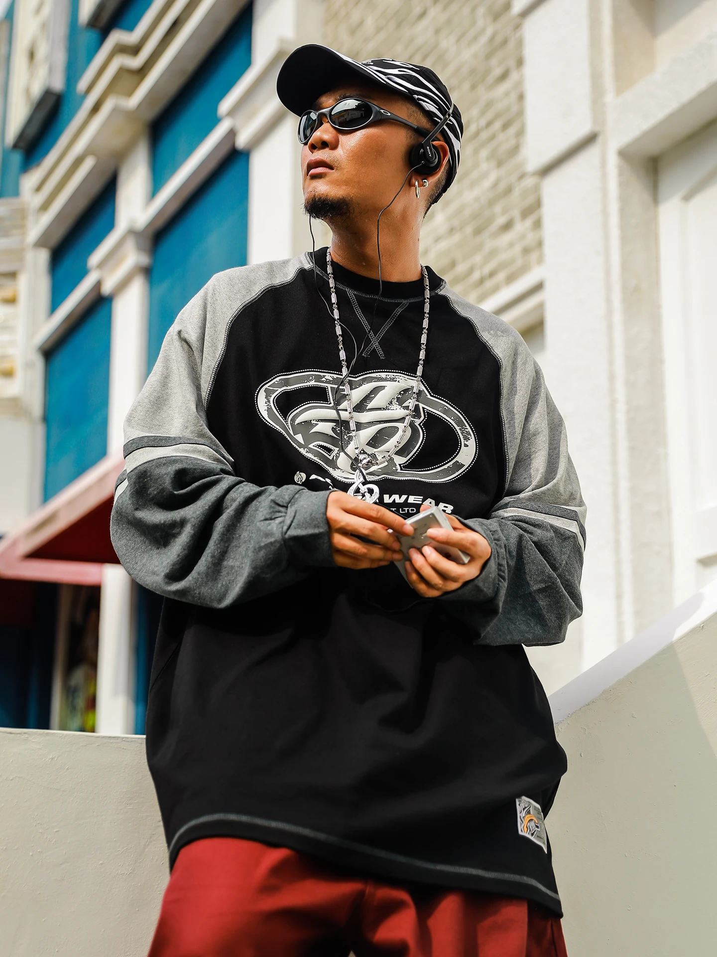 Acusa Long Sleeve T-Shirt Shoulder Insertion Loose Fit Hip Hop Style Unisex Cotton round Neck Printed Sweatshirt for Autumn W...