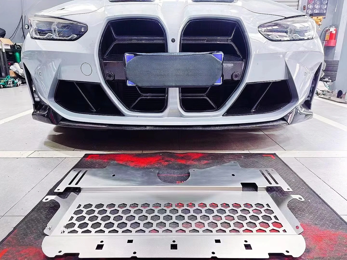 

New Oil Cooler Guard Type Titanium Material Exhaust for M3 G80/ M4 G82/ M2 G87