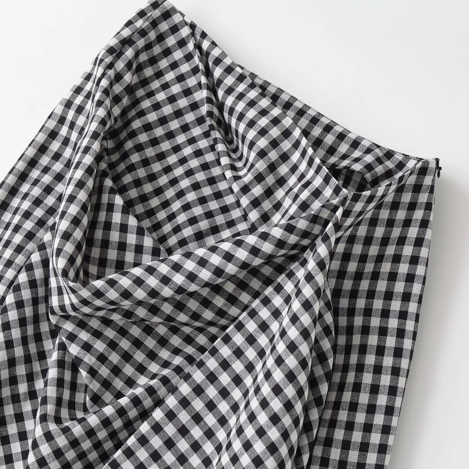 KASLEAD New Women's Fashion High Waist Pleated Plaid Split Skirt A-Line Standard Fit Polyester Fiber Spring Season Ladies' Skirt