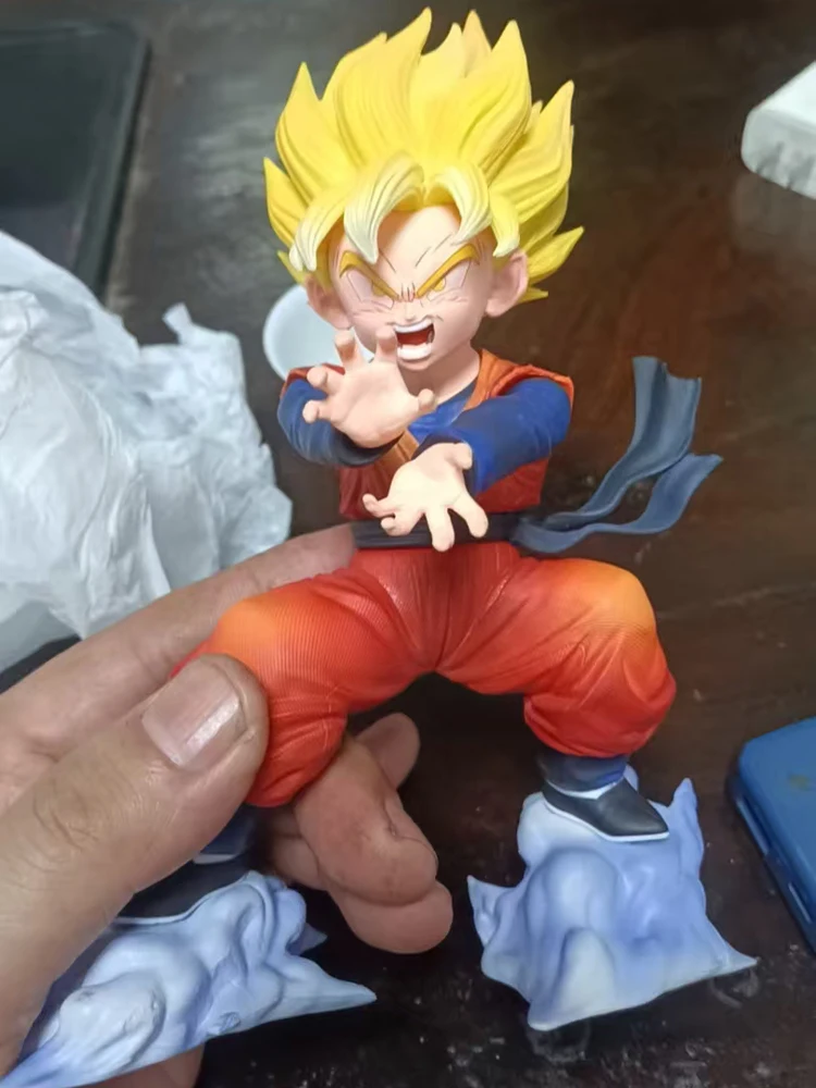 Dragon Ball Son Goten Anime Figur 19 cm Super Saiyajin Goten Figur PVC Statue Schreibtisch Sammlung Modell Spielzeug Weihnachten Geschenk